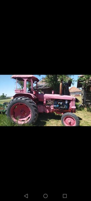 Tractor universal M650 stare bună