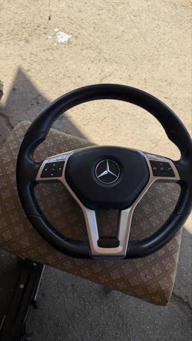 Волан за Мерцедес W204 W212 AMG