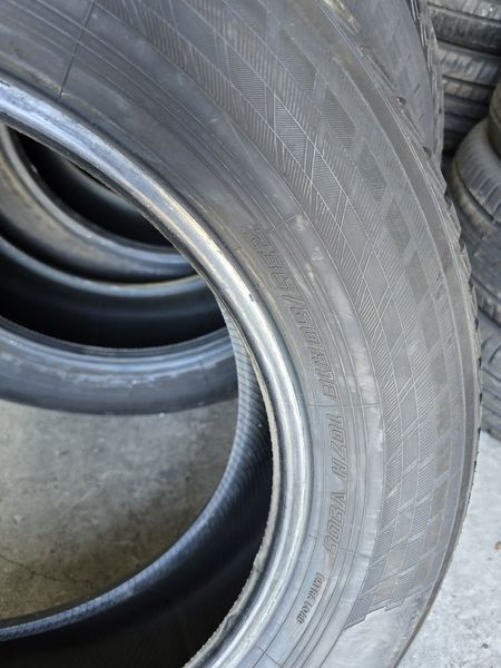 235/60/18 YOKOHAMA 4бр