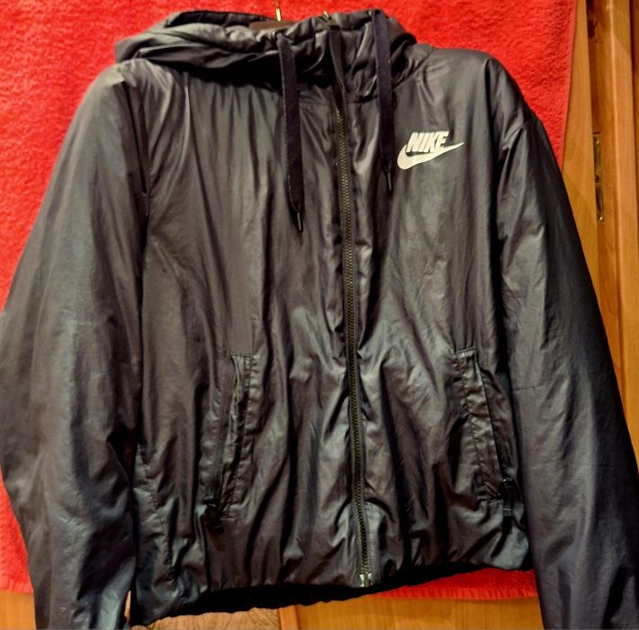 Ветровка Nike, оригинал, размер 48-50.