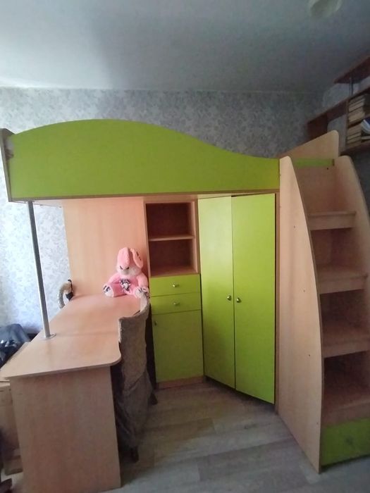 Продам кровать подростковую