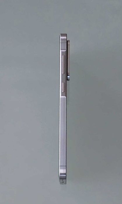 Продавам Samsung A565G