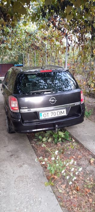 Vând Opal Astra H