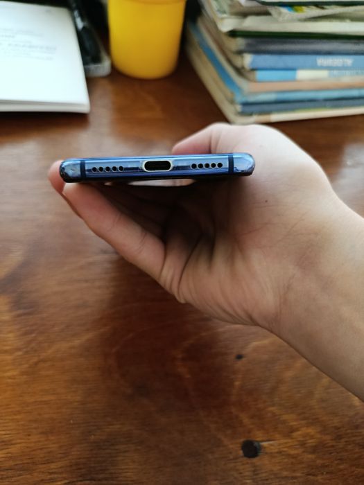 Xiaomi miu 9 se flagman