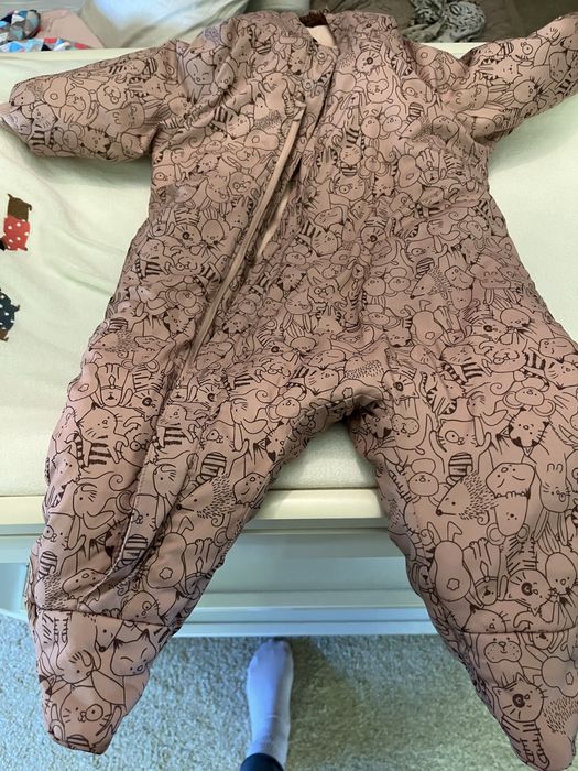 Combinezon fetita 2-6 luni aproape noi