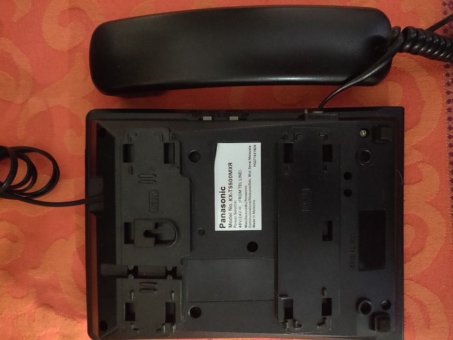 Телефон проводной Panasonic KX-TS500MXR