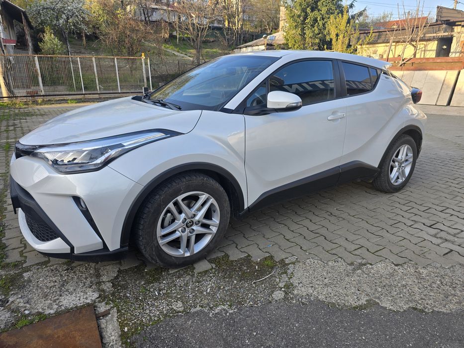 Toyota C-HR 2023.