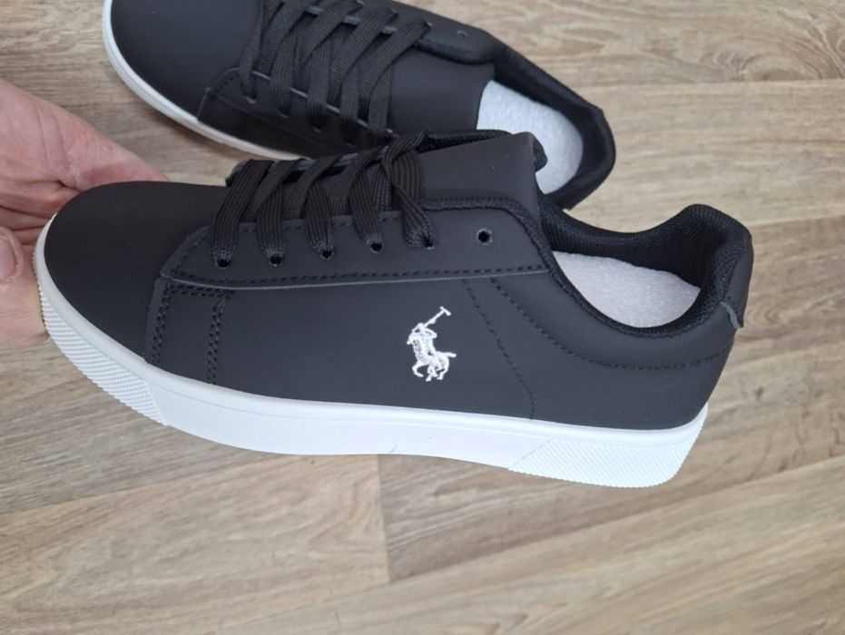 Кроссовки кеды 40-41 новые