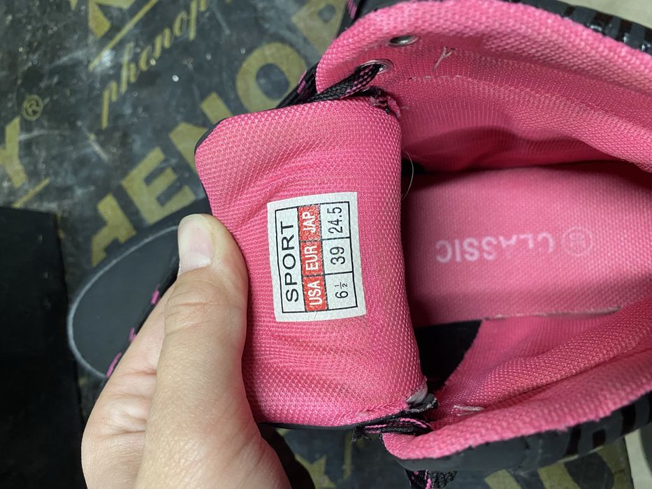 Продавам обувки номер 39