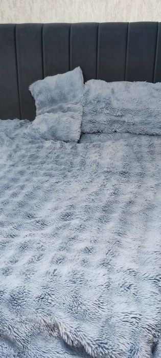 Продам кровать двухспальнюю