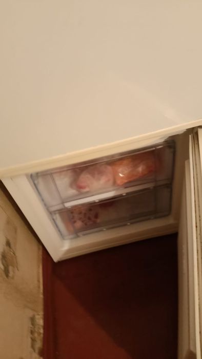 Продаю холодильник