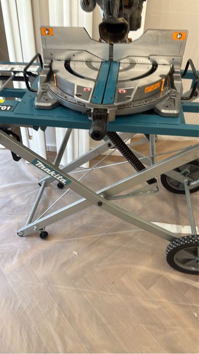 Продам стол makita wst01