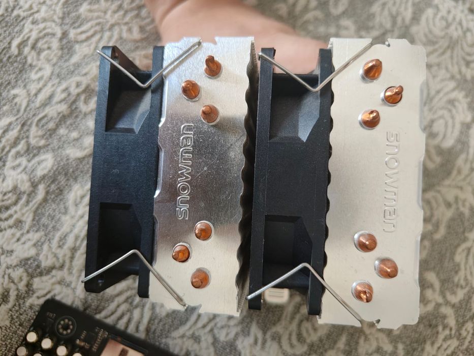 Продам материнскую плату