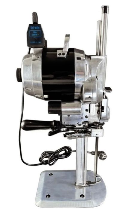 Сабельный раскройный нож