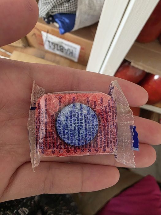 Таблетка для посудомойки