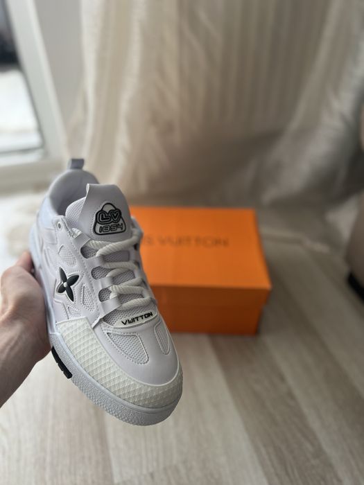 Louis Vuitton LV Skate White *Orice marime* *Full Box* (nu BALENCIAGA, Amiri, Dior, Gucci)