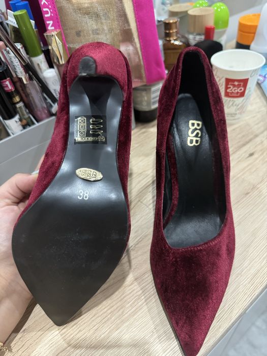 Нови кадифени обувки BSB