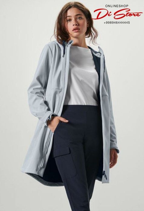 Размеры 48,50,52.  Плащ софтшелл немецкий!