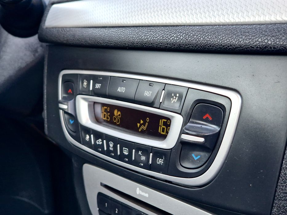 2014 Renault Megane ENERGY - Facelift/R-Link - Keyless