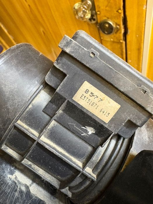 Продам валюметр Мазда 626 1.8