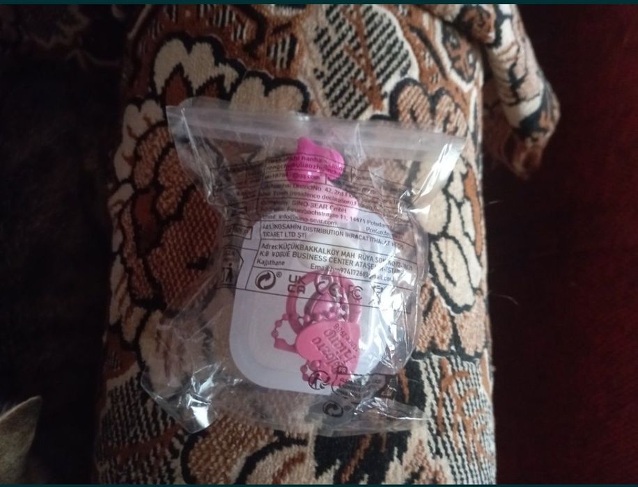 Продам чехол от наушников