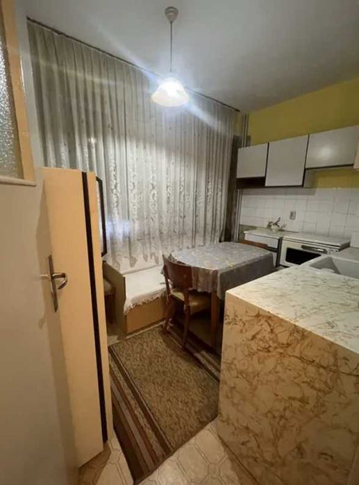 Продава се Двустаен апартамент в Пловдив, Изгрев - 50 кв.м за 1060 €/кв.м - Снимка #3