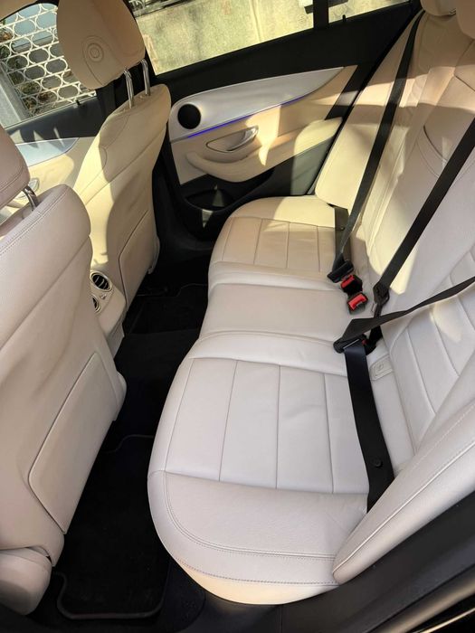 Mercedes Benz E200