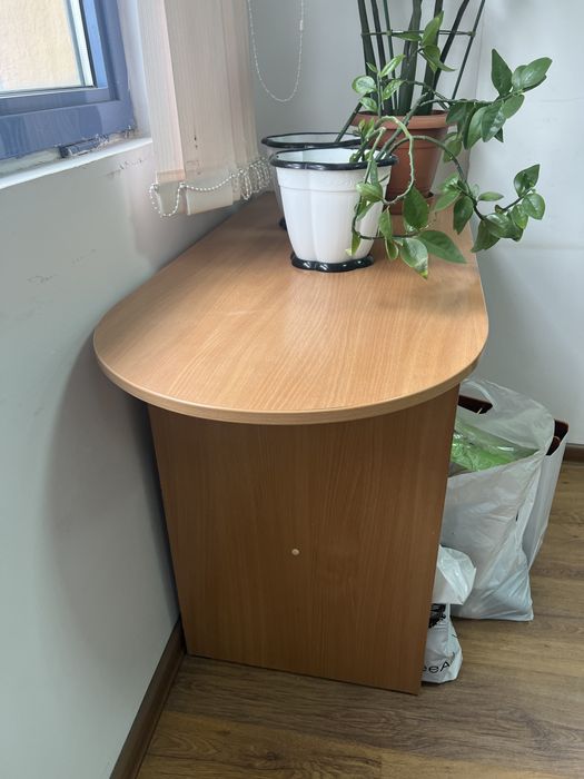 Продается стол приставка