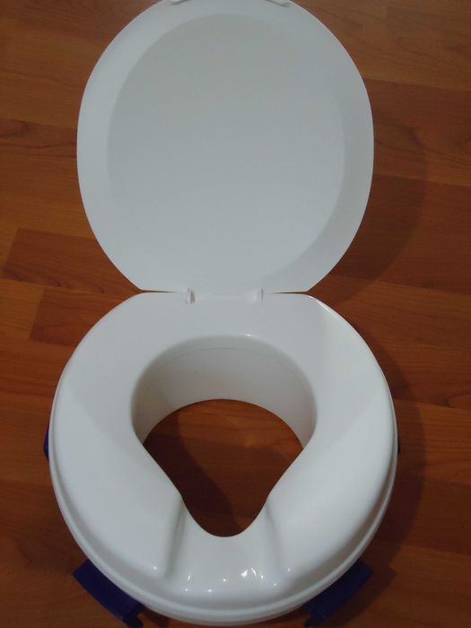 Inaltator WC + capac