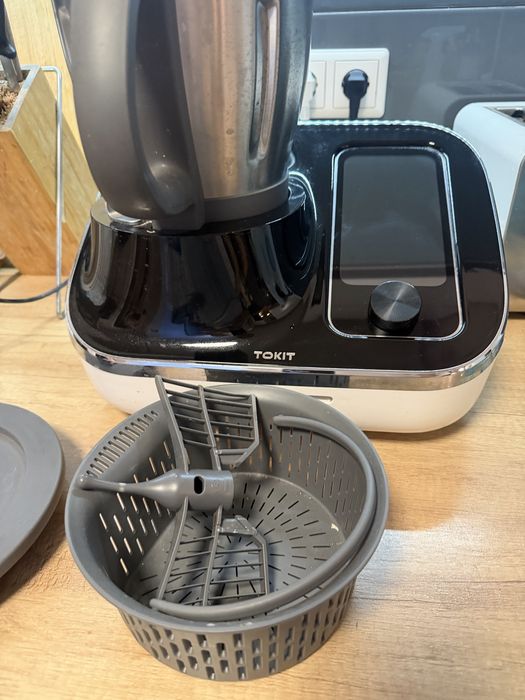 Продам TOKIT в идеальном состоянии