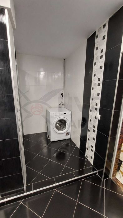 Тристаен апартамент в Център! 21836742