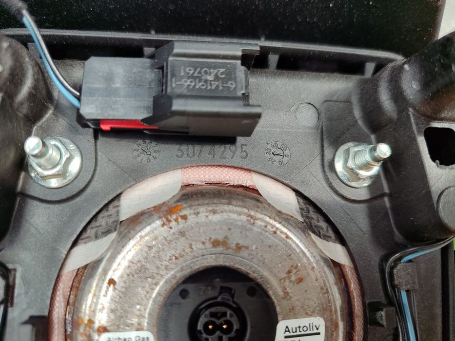 AIRBAG VOLAN / AIRBAG ȘOFER FORD MONDEO MK5 2014–2019 / COD OEM HS73-78043B13-EC3ZHE / 2215950 (5E2)