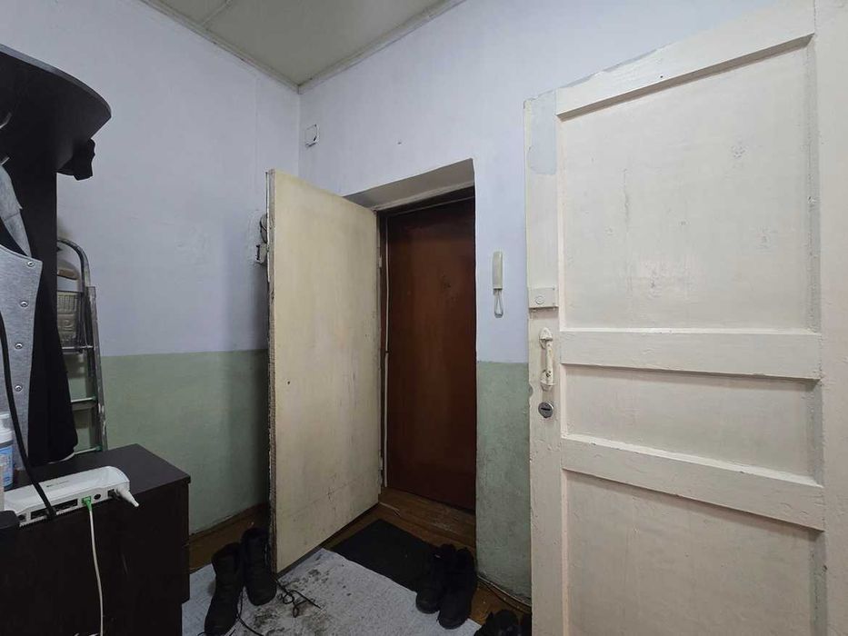 Продам 2ком.Квартиру Суюнбая 264\3