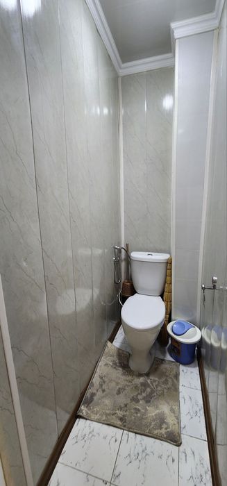 Срочно прадается 2/х ком кв чирчик хакимият детски балнитца олди 1/ета