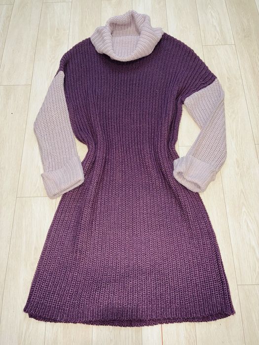 Rochie calduroasa Amisu -culoare mov pruna si maneci lila