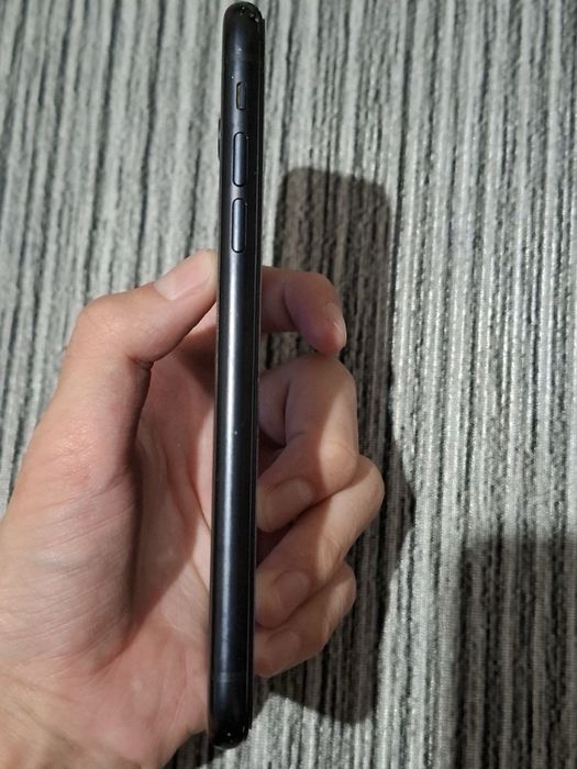 Айфон хр 64гб 87%