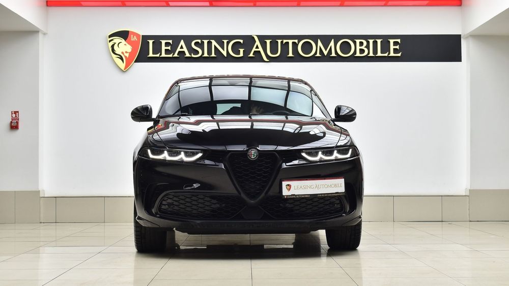 Alfa Romeo Tonale 2023 benzină, 29.221 € — imagine 2