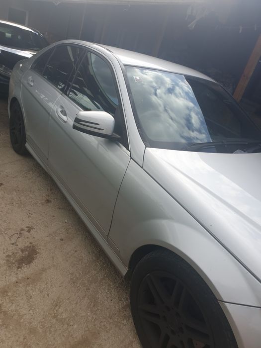 Mercedes Benz C220