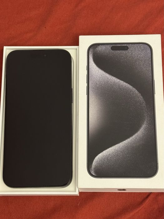 Iphone 15 Pro Max stare excelenta