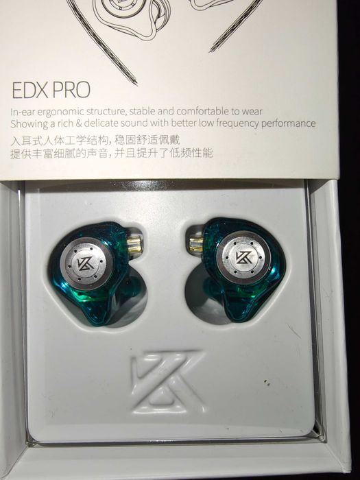 Жични слушалки за уши / IEM – KZ EDX Pro с не разпечатани силиконови тапички