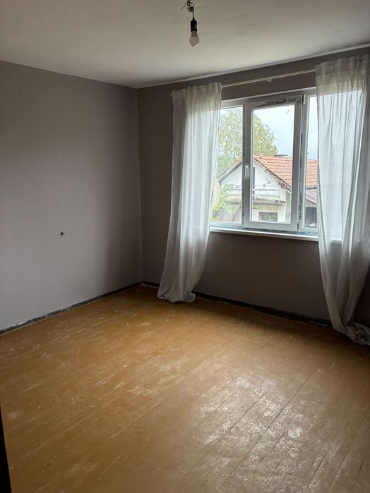 Продава се Къща в Годеч - 120 кв.м за 1250 €/кв.м - Снимка #9