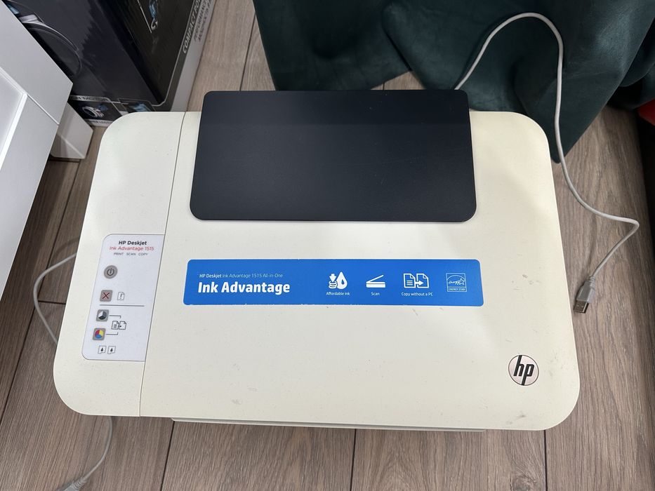 Imprimanta color HP 1515