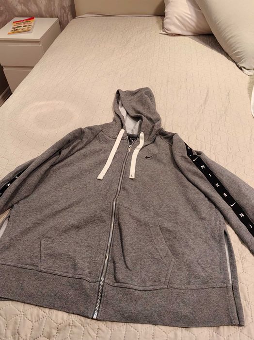 Оригинален дамски суичър Nike