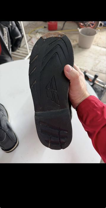 Кросови Ботуши FLY Maverick - 42