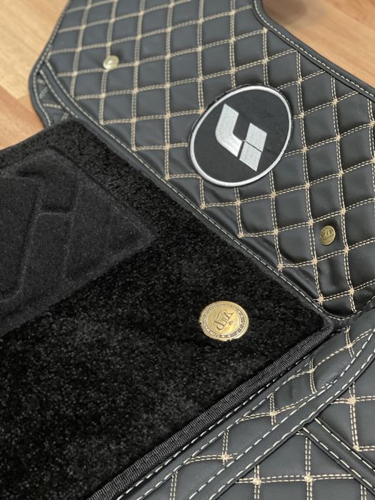 Полики 3D  на Lixiang L9