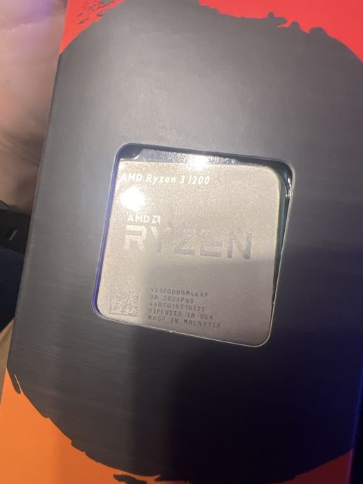 Процесор AMD Ryzen 3 1200