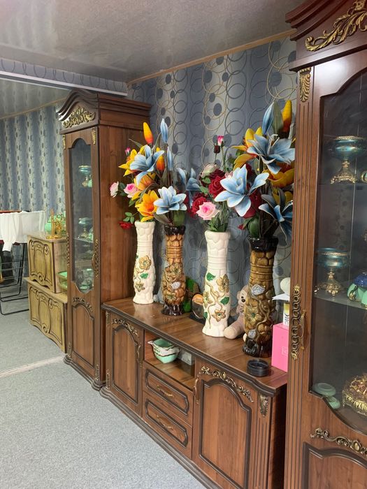 ПРОДАЁТСЯ ДОМ 2,4 сотки,  ремонт, ориентир Зоопарк 150000!