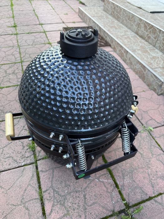 Gratar Kamado LandMann 55x55 - stare foarte buna