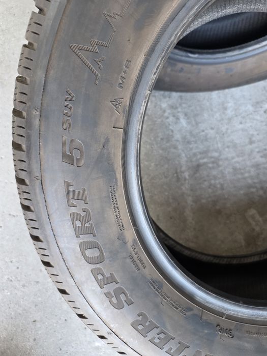 225/65/17 DUNLOP 4бр
