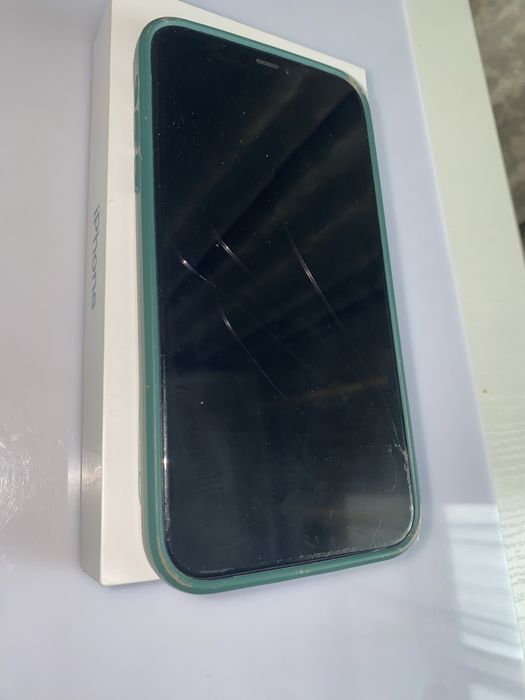Iphone 11 128gb 100% akb